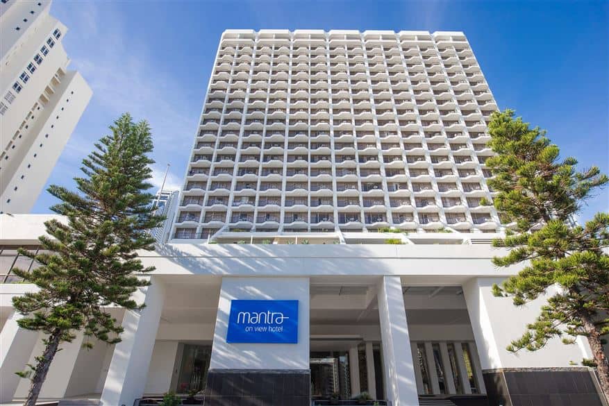 Mantra on View exterior of the building in Surfers Paradise